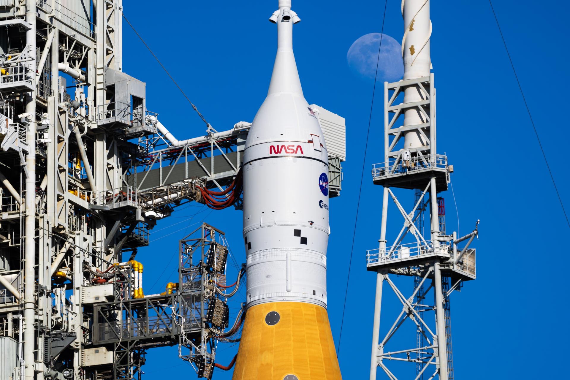 Préparation de la fusée Artemis II